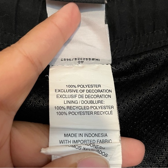 Nike Retro Geometric Swim Trunks - Picture 9 of 10